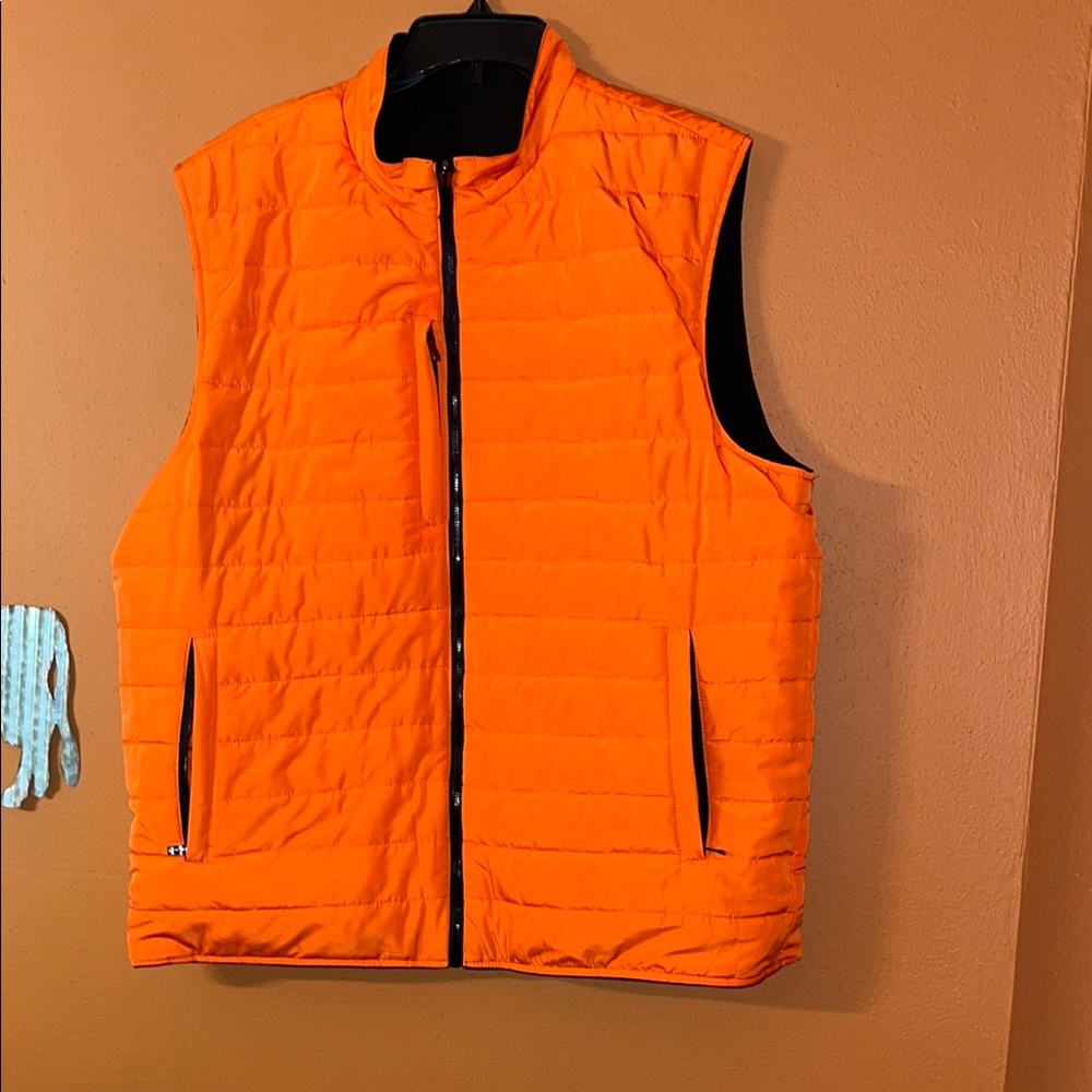 Bugatchi reversible  Orange Quilted Vest and  Black XXL